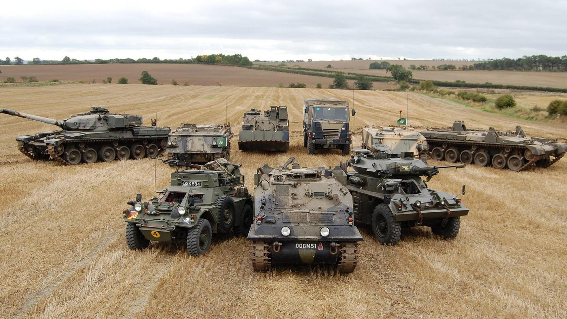 《2025英雄联盟全球总决赛,决赛现场气氛火爆》,二零二零年英雄联盟全球总决赛